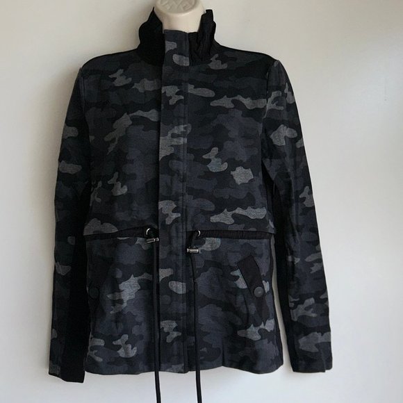 CAbi #3911 ATC Jacket Black Gray Camo Cinch Drawstring Waist Zip Military ~Small - Picture 7 of 14